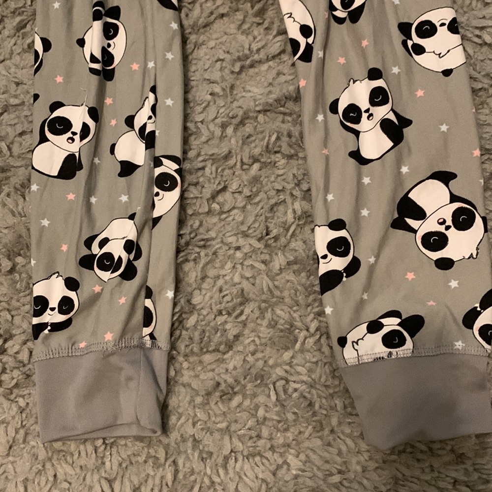 PJ Set - Picture 3 of 6